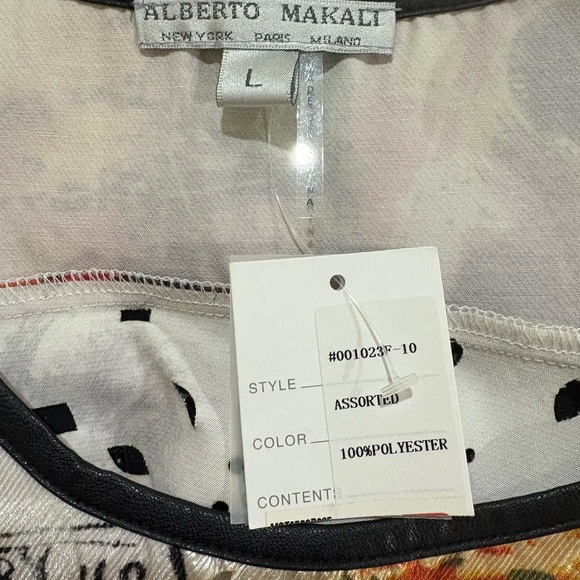 Abstract Print Women's Top - Picture 6 of 6